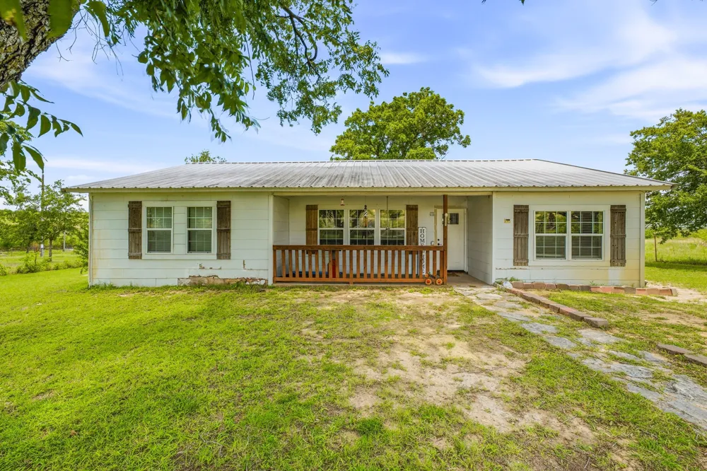 5370 Highway 1702 Gustine, TX 76455