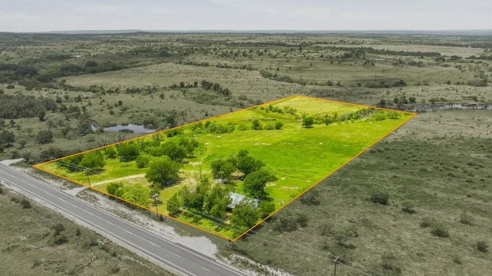 5370 Highway 1702 Gustine, TX 76455