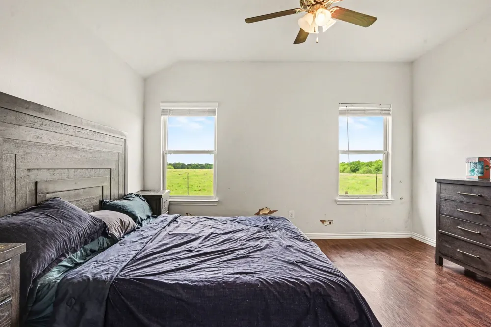 132 Willowbend Loop Mabank, TX 75147