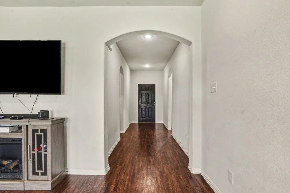 132 Willowbend Loop Mabank, TX 75147