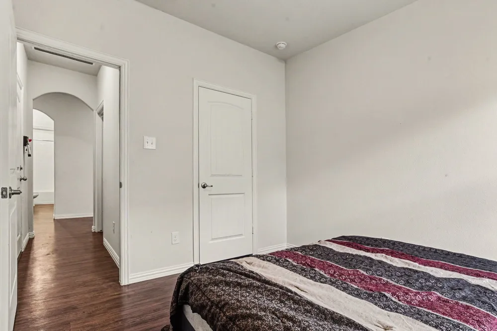 132 Willowbend Loop Mabank, TX 75147