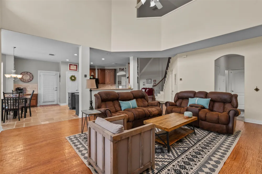 1100 Durango Circle Shady Shores, TX 76208