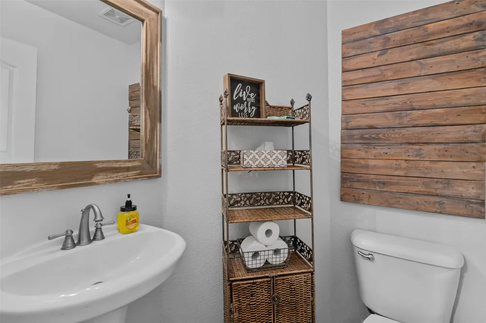 1100 Durango Circle Shady Shores, TX 76208