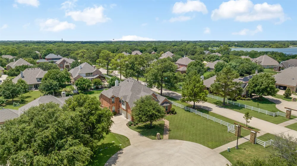 1100 Durango Circle Shady Shores, TX 76208