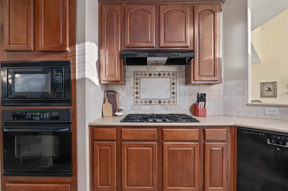 1100 Durango Circle Shady Shores, TX 76208