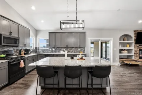 1180 Saddle Ridge Lane