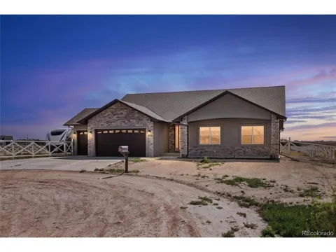 1180 Saddle Ridge Lane