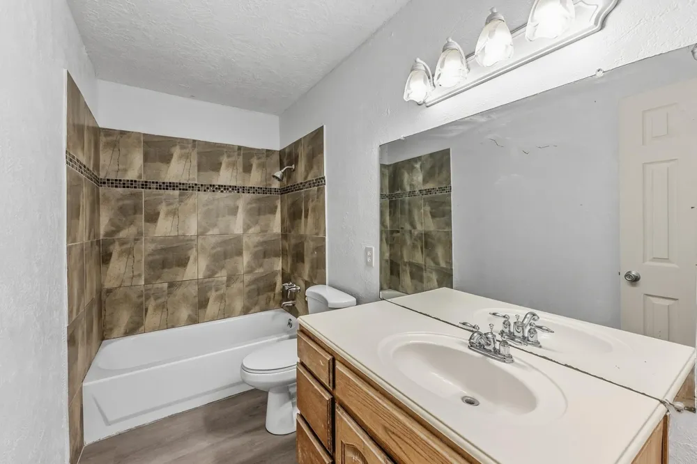 341 Cr 1675 Grapeland, TX 75844