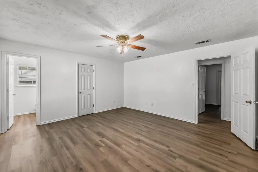 341 Cr 1675 Grapeland, TX 75844