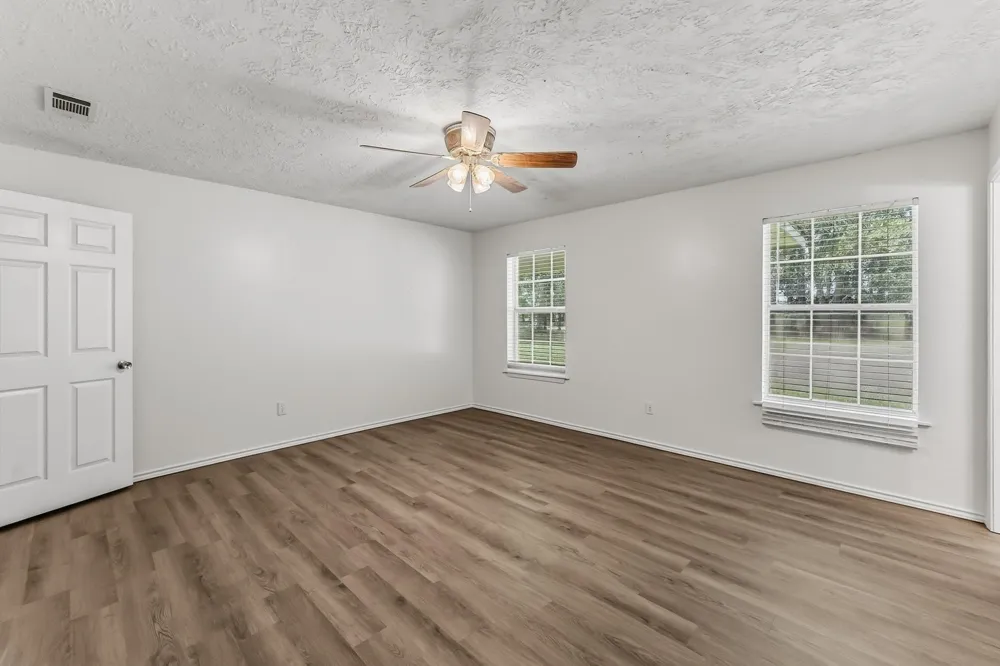 341 Cr 1675 Grapeland, TX 75844