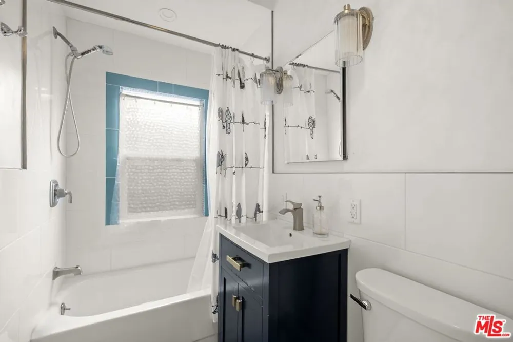 306 W Plymouth Inglewood, CA 90302