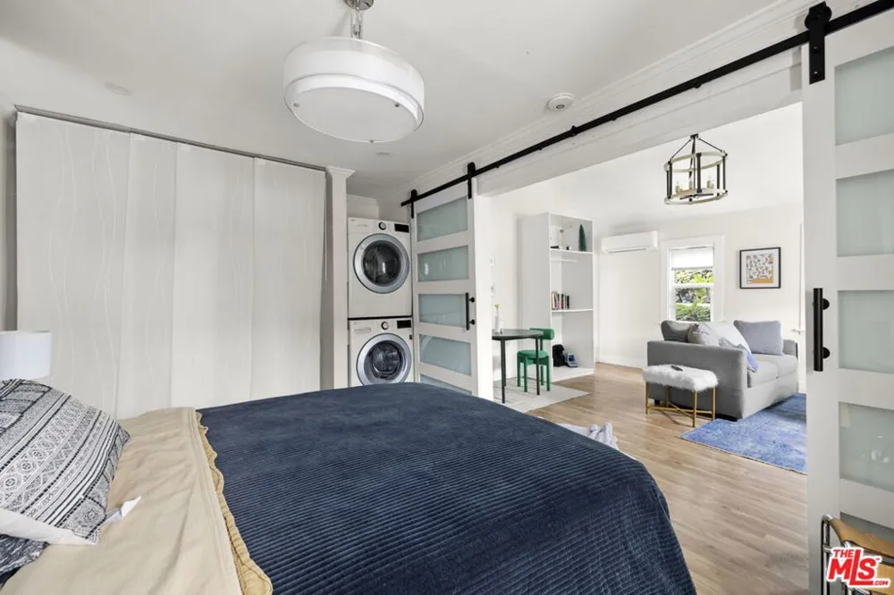 306 W Plymouth Inglewood, CA 90302