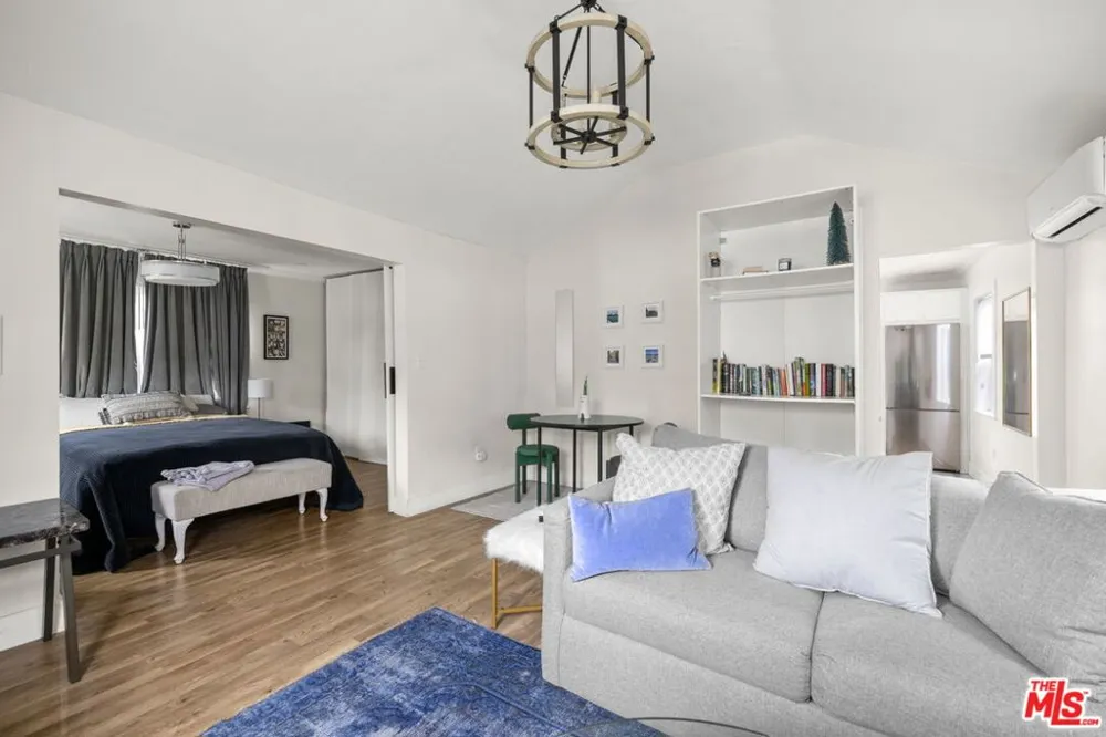 306 W Plymouth Inglewood, CA 90302