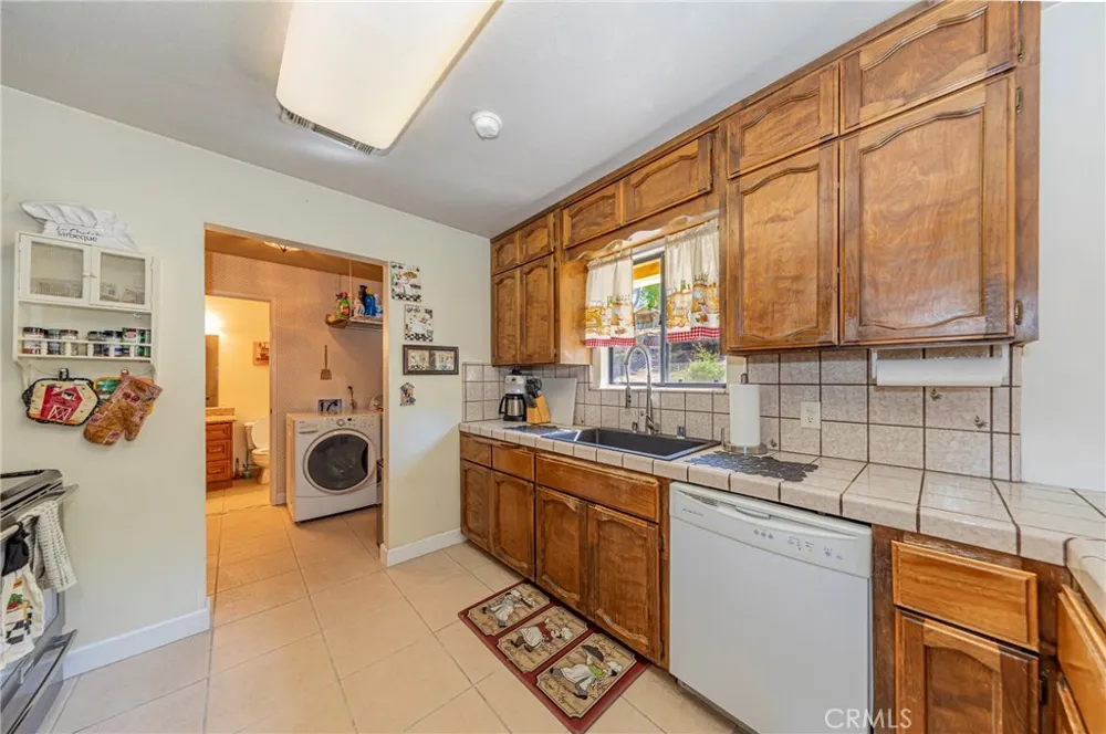 29610 Kit Carson Court Coarsegold, CA 93614
