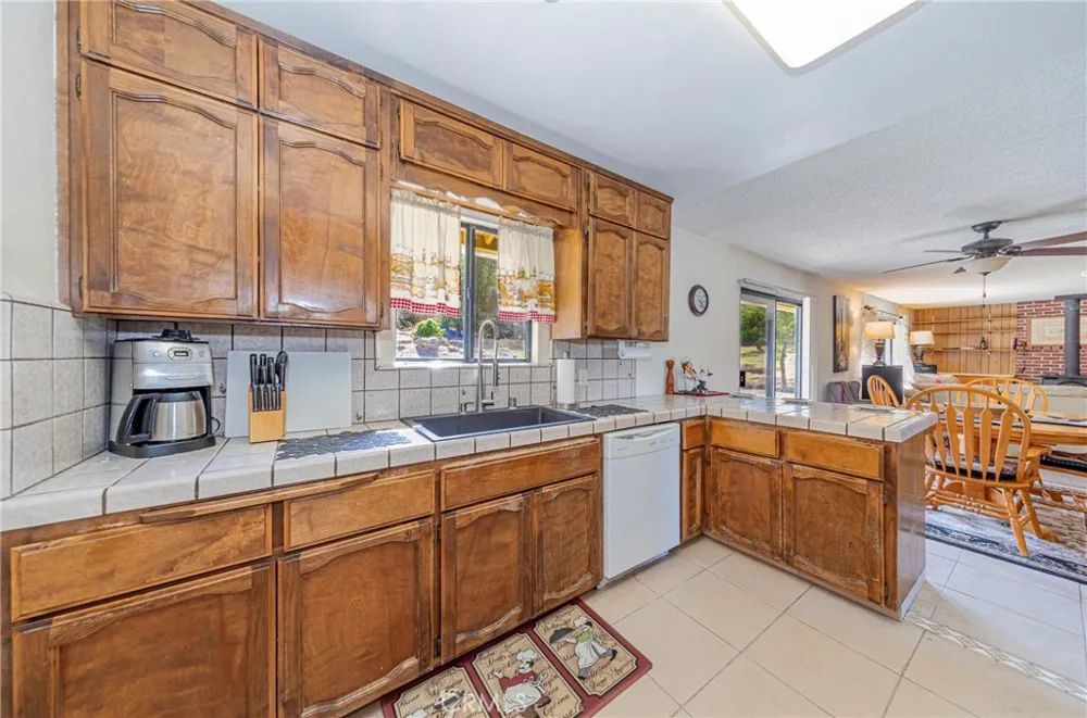 29610 Kit Carson Court Coarsegold, CA 93614