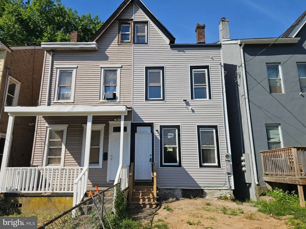323 RUTHERFORD AVENUE Trenton, NJ 08618