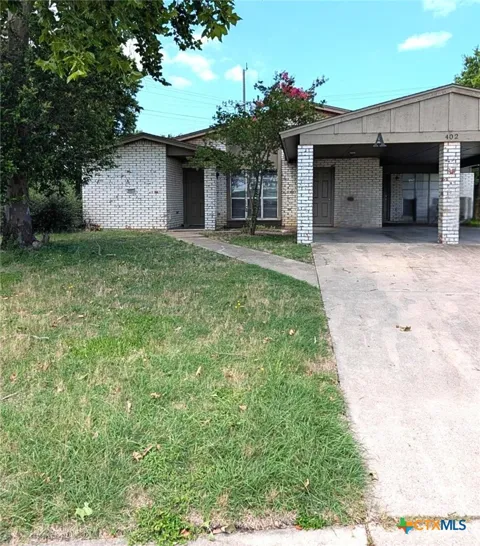 402 Skyline Avenue #A