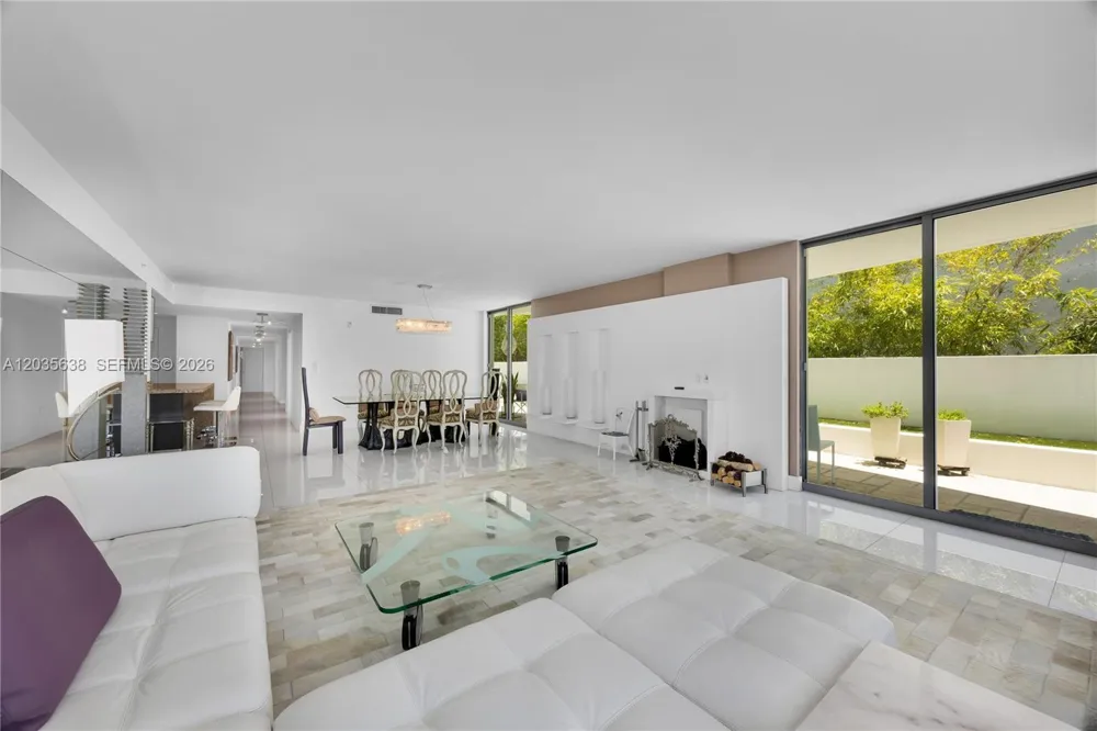 9400 W Bay Harbor Dr #101 Bay Harbor Islands, FL 33154
