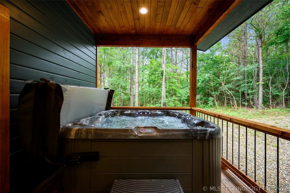 95 Shade Tree Trail Broken Bow, OK 74728