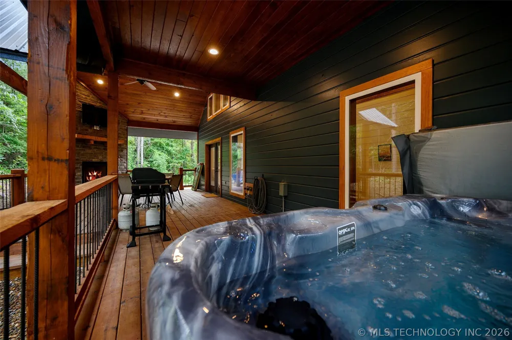 95 Shade Tree Trail Broken Bow, OK 74728