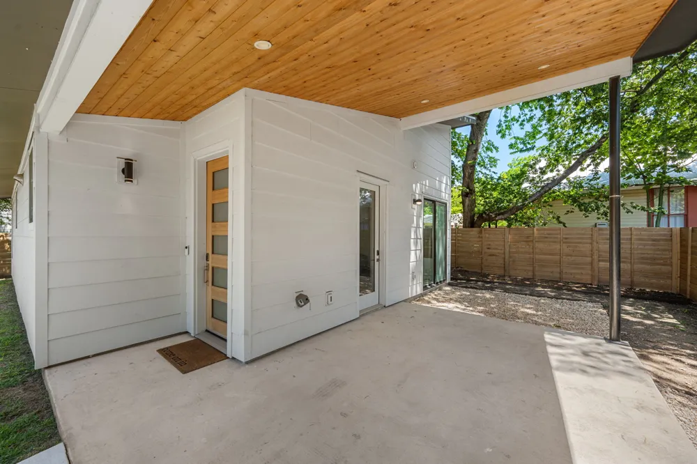 508 Capitol Drive #2 Austin, TX 78753