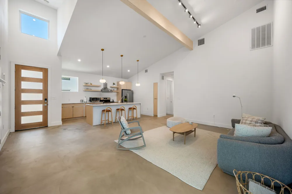 508 Capitol Drive #2 Austin, TX 78753