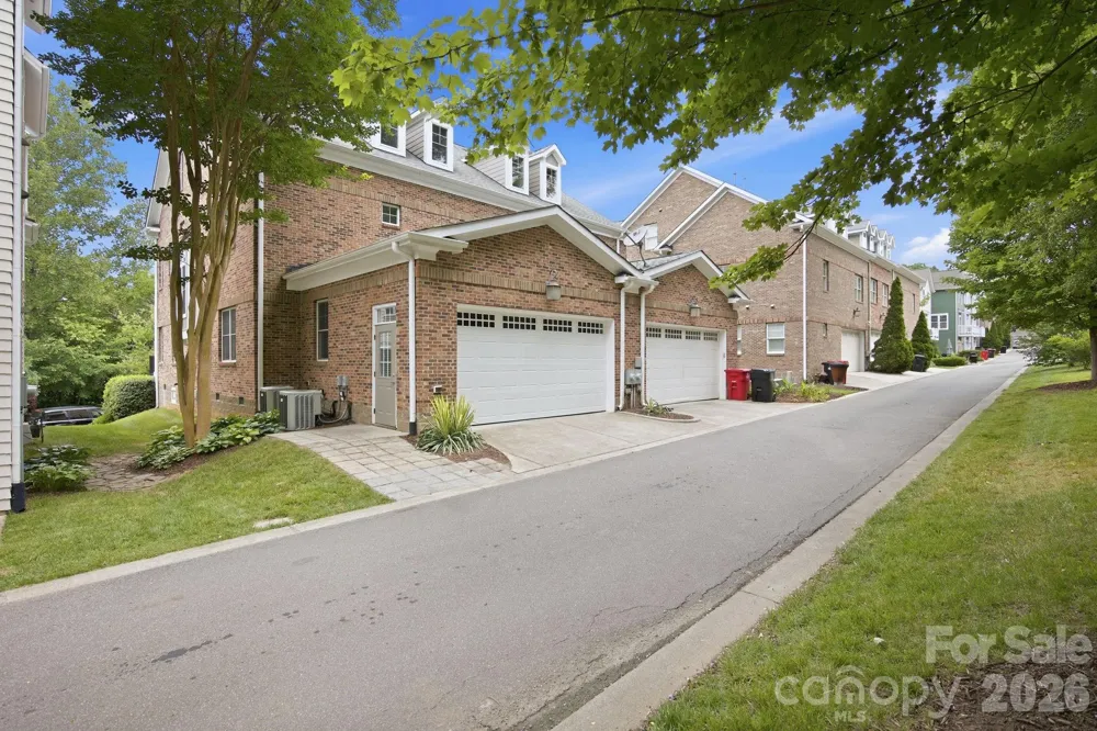 425 Spring Street Davidson, NC 28036