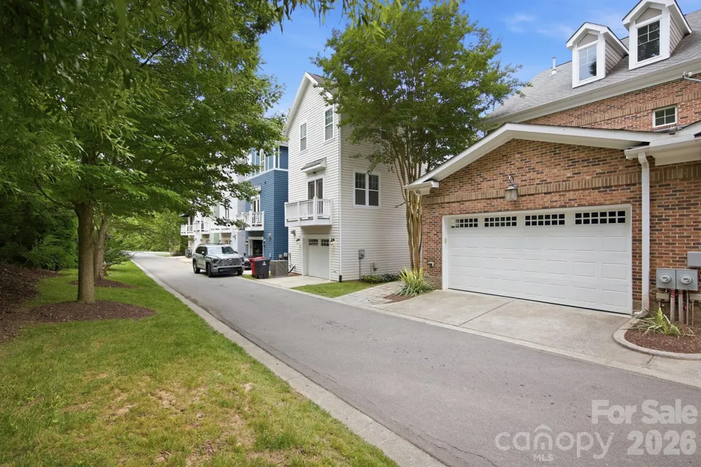 425 Spring Street Davidson, NC 28036