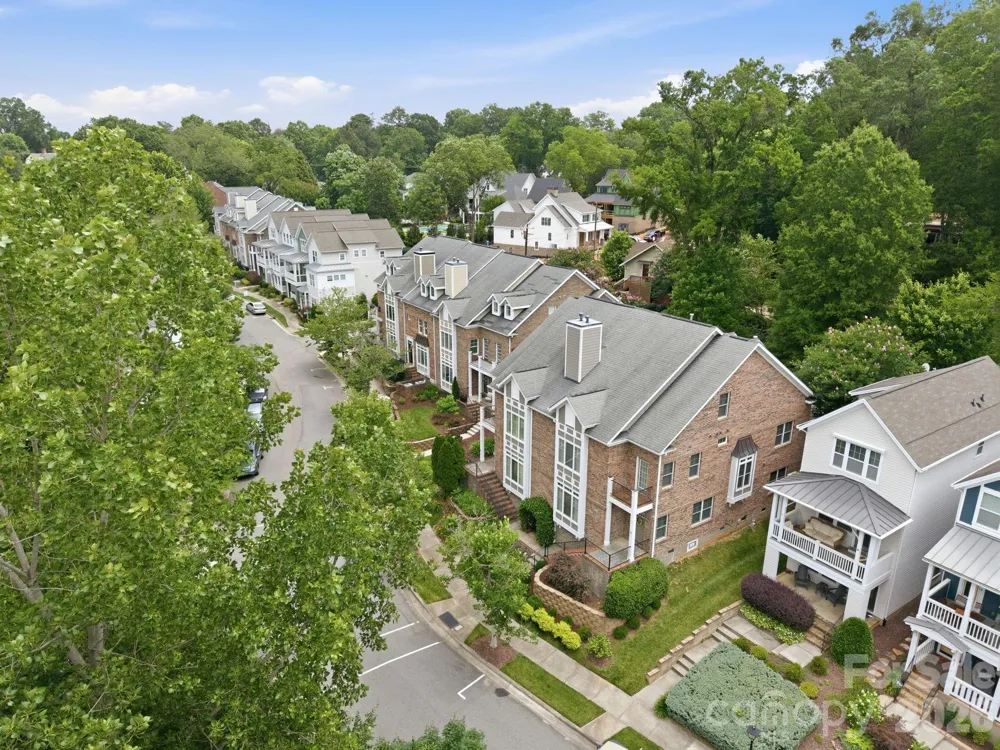 425 Spring Street Davidson, NC 28036