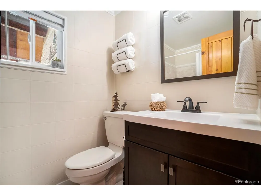 148 Big Pine Lane Drake, CO 80515