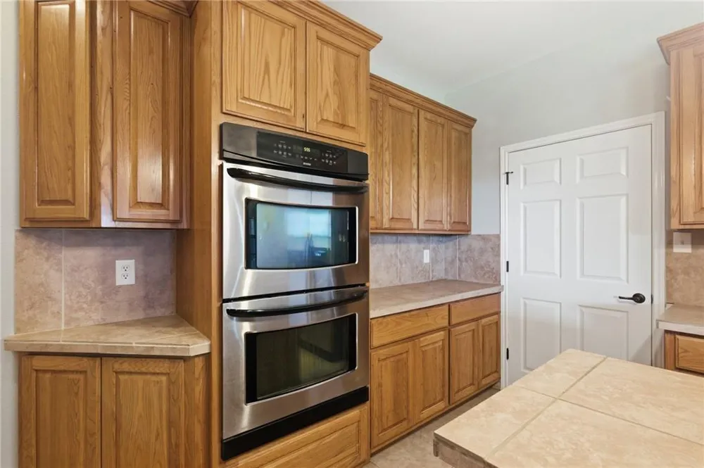 15 Huron Street Victoria, TX 77905