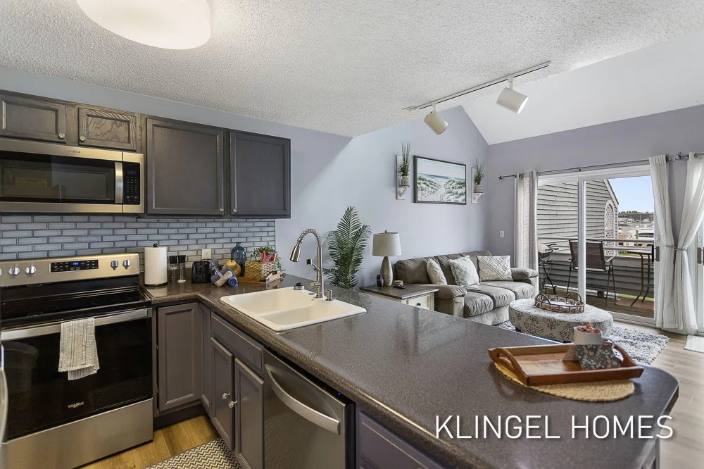 110 Millpoint Drive #10 Spring Lake, MI 49456