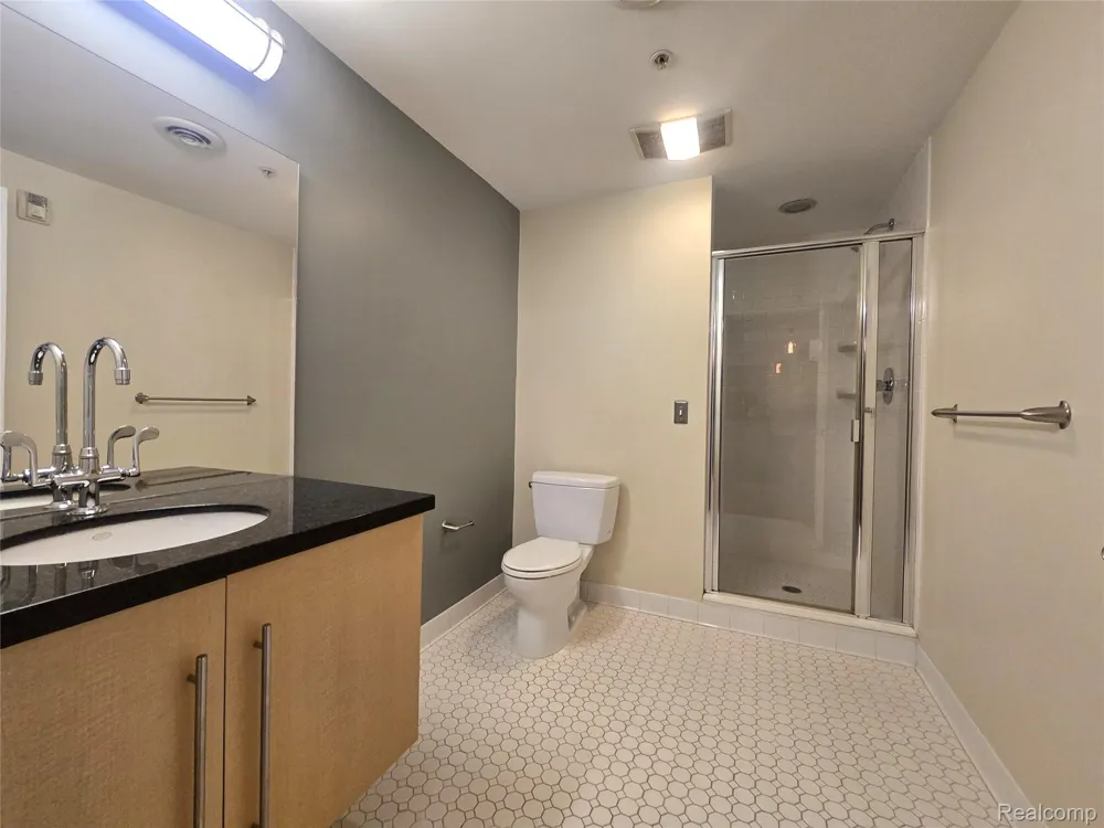 111 Main Street #201 Royal Oak City, MI 48067