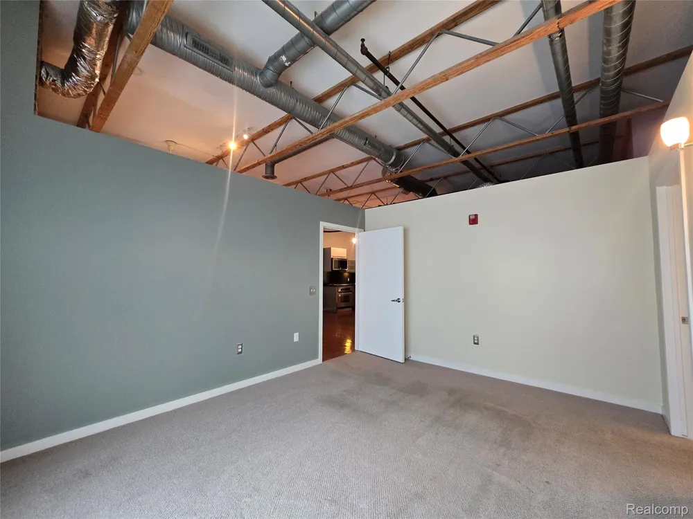 111 Main Street #201 Royal Oak City, MI 48067