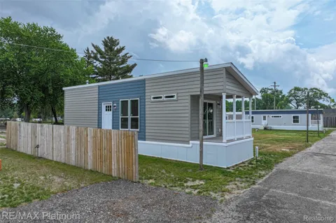 24 Sunset Lane