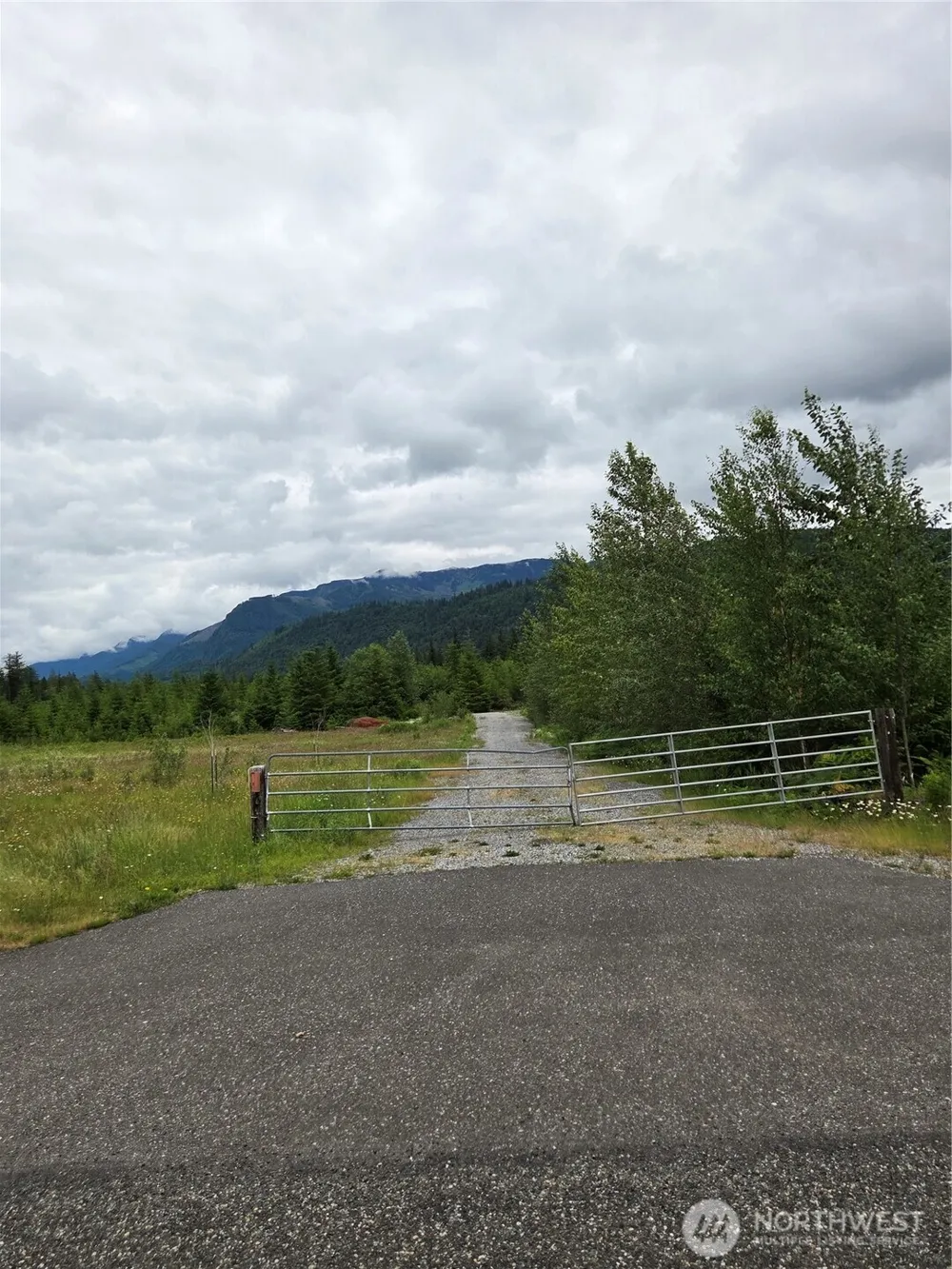 9242 Heady Road Sumas, WA 98295