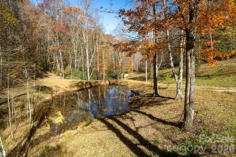 930 Copperhead Cove Sylva, NC 28779