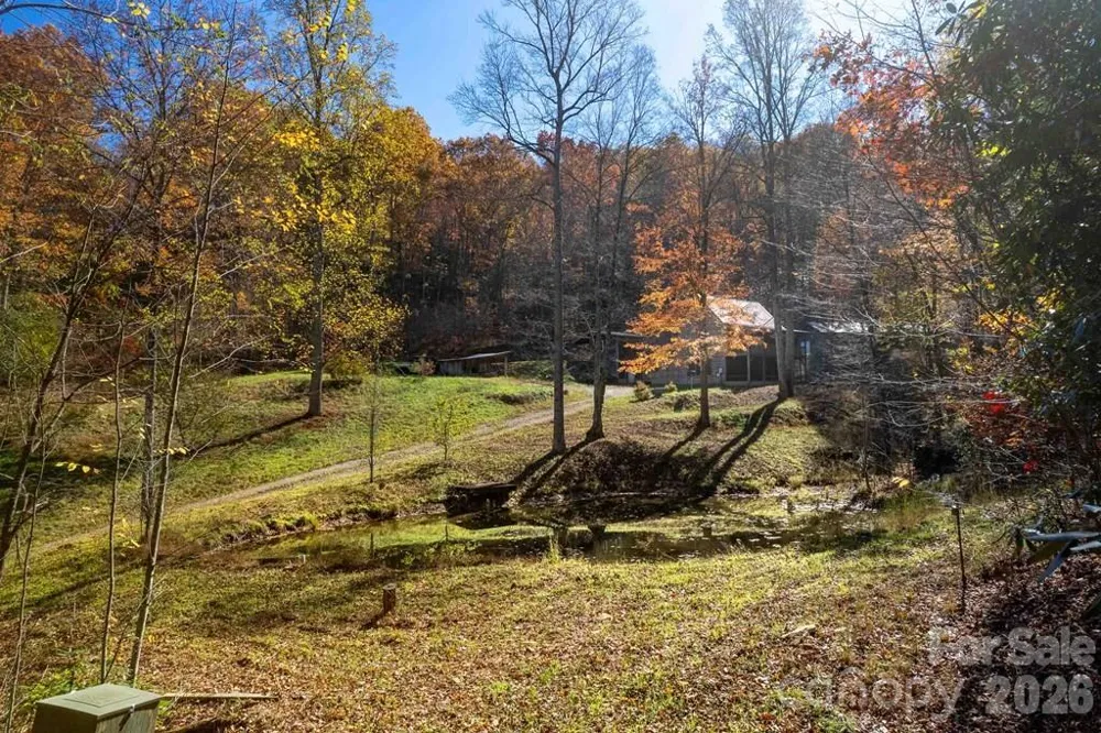 930 Copperhead Cove Sylva, NC 28779