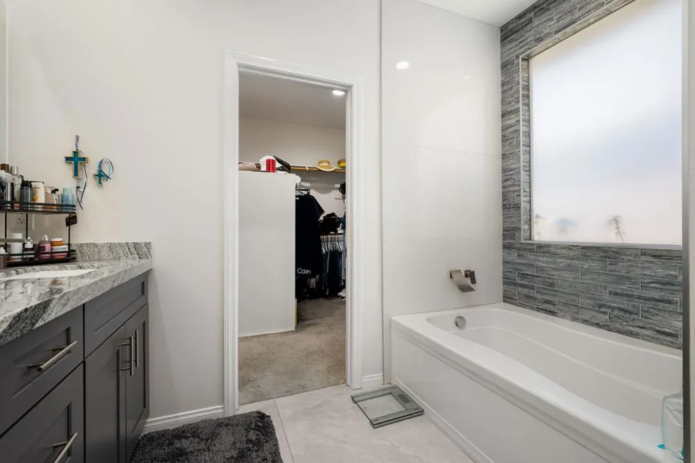 41372 Gaslight Avenue Bermuda Dunes, CA 92203