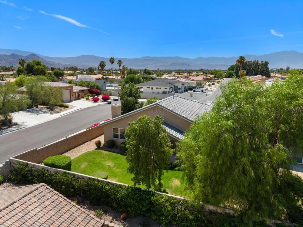 41372 Gaslight Avenue Bermuda Dunes, CA 92203