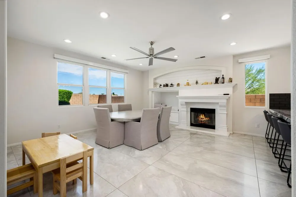 41372 Gaslight Avenue Bermuda Dunes, CA 92203