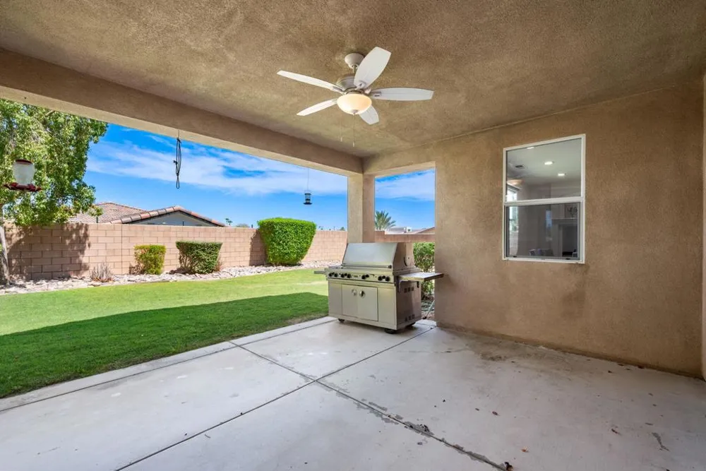 41372 Gaslight Avenue Bermuda Dunes, CA 92203