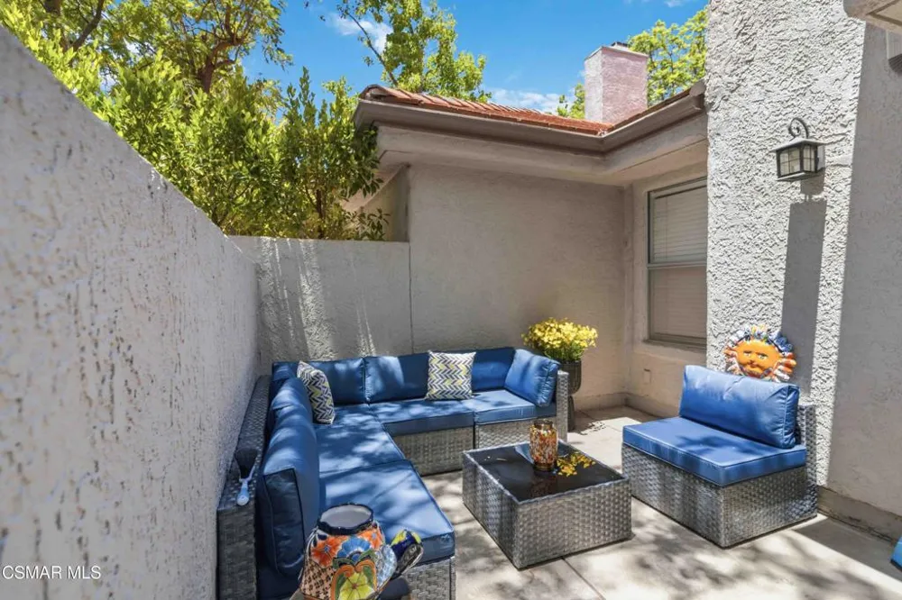 692 Via Colinas Westlake Village, CA 91362