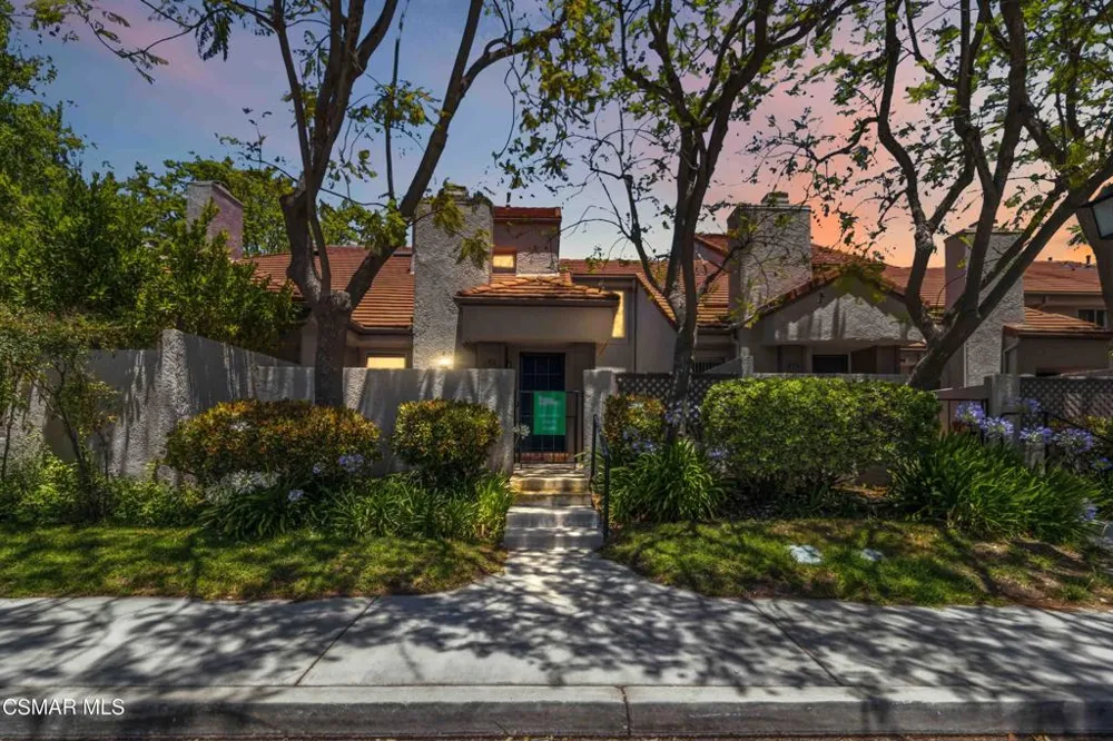 692 Via Colinas Westlake Village, CA 91362