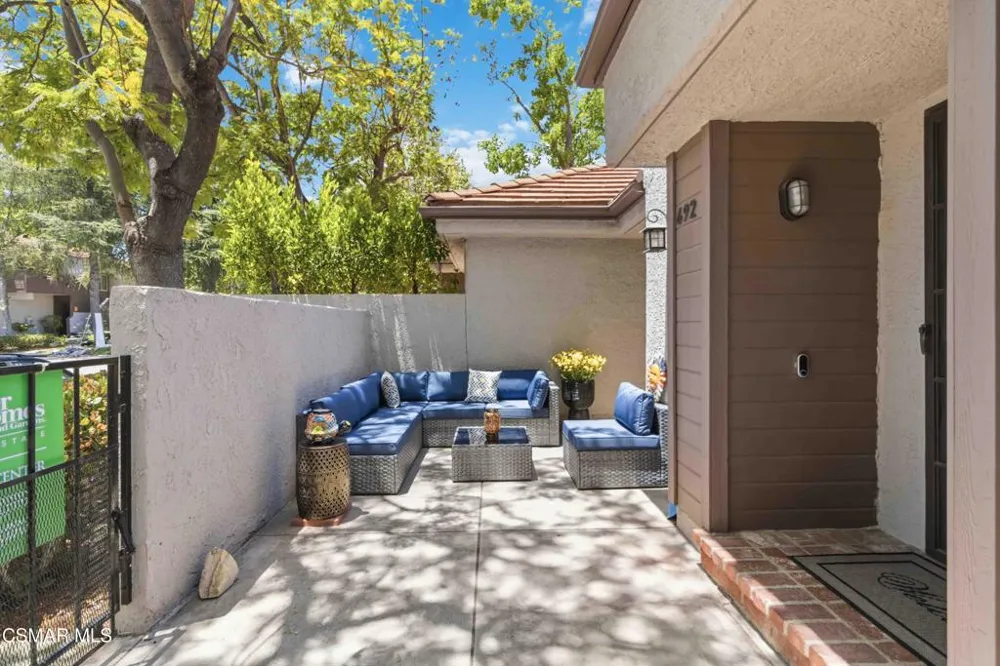692 Via Colinas Westlake Village, CA 91362