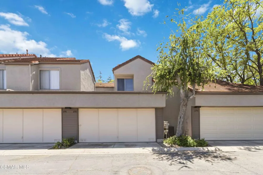 692 Via Colinas Westlake Village, CA 91362