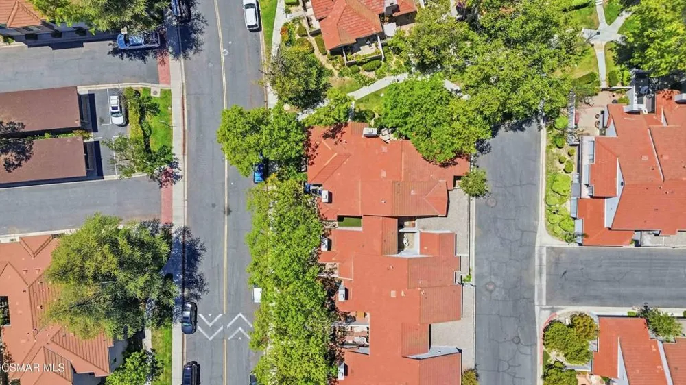 692 Via Colinas Westlake Village, CA 91362