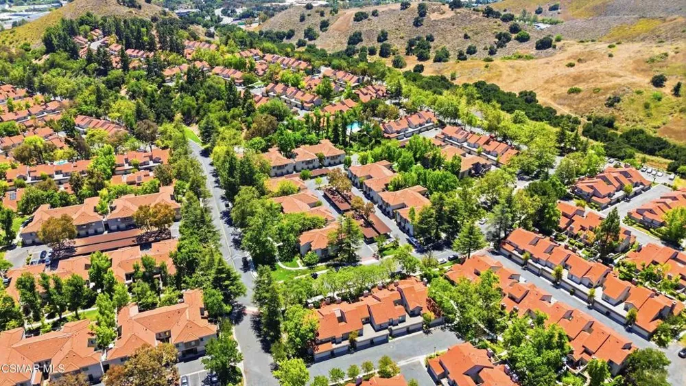 692 Via Colinas Westlake Village, CA 91362