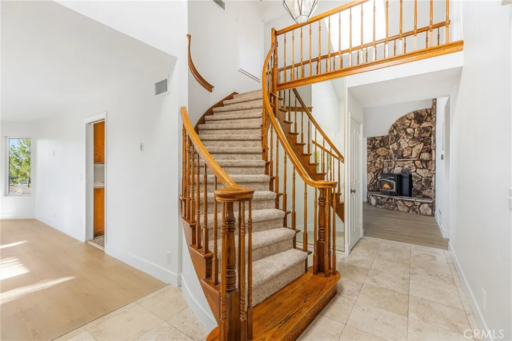 22627 Calcutta Canyon Lake, CA 92587