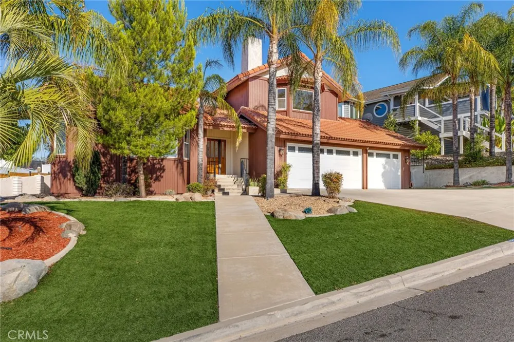 22627 Calcutta Canyon Lake, CA 92587